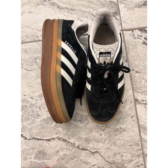 ADIDAS GAZELLE BOLD SHOES, $120 Sz 7 Core Black / Cloud White - Picture 3 of 9